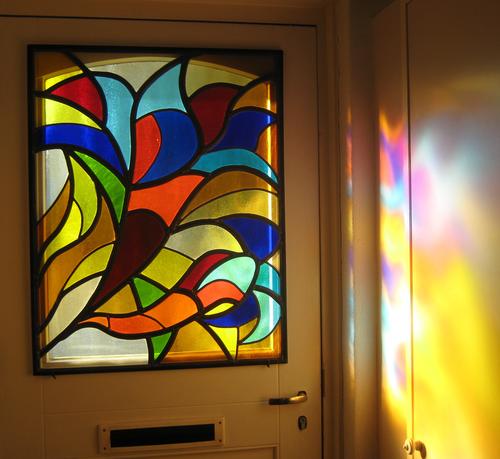 Bekijk het internet begin kan niet zien Isolerend glas in lood raam aan voordeur (Lia Koster - Glaskunst)